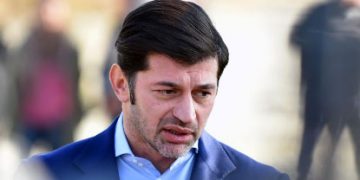 „არავინ არ გაბედოს, თორემ ყველა სათითაოდ აგებს მკაცრად პასუხს”- კალაძე ოპოზიციას აფრთხილებს